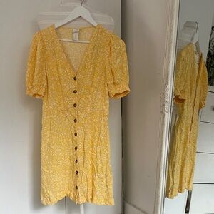 H&M Yellow Floral Mini Dress with Buttons